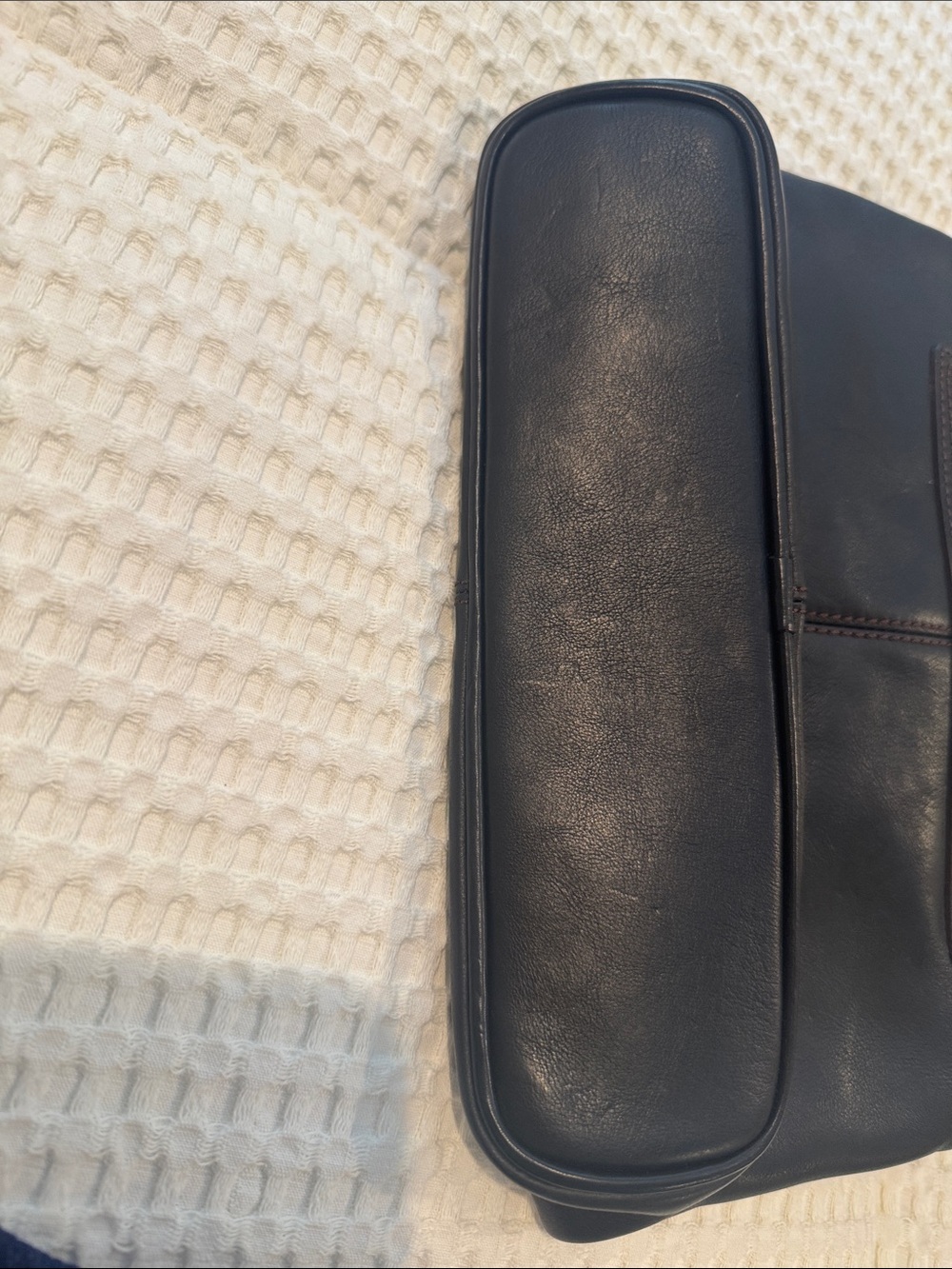 Dooney Bourke ⭐️ Florentine Medium Toggle Crossbody Black - Picture 12 of 12